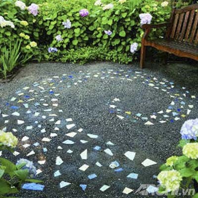Trang trí sân vườn đẹp theo phong cách mosaic - Archi